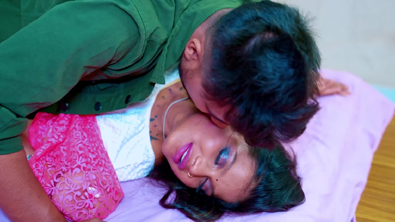 Preview of Naughty Bhabhi Uncut